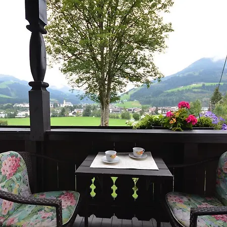 Gaestehaus Friedl 티롤 키르흐베르크